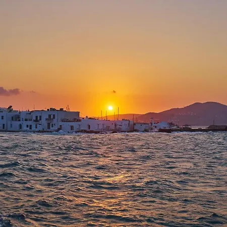 Inn Paros Romantic Retreats-a Step Away From The Beach Ambelas