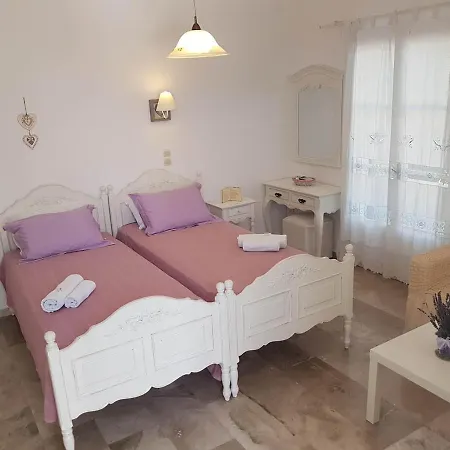 Paros Romantic Retreats-a Step Away From The Beach * Ambelas